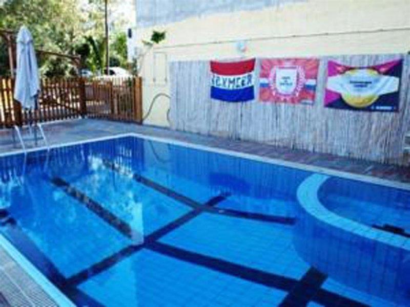 Haris Apartments Hersonissos  Exterior photo