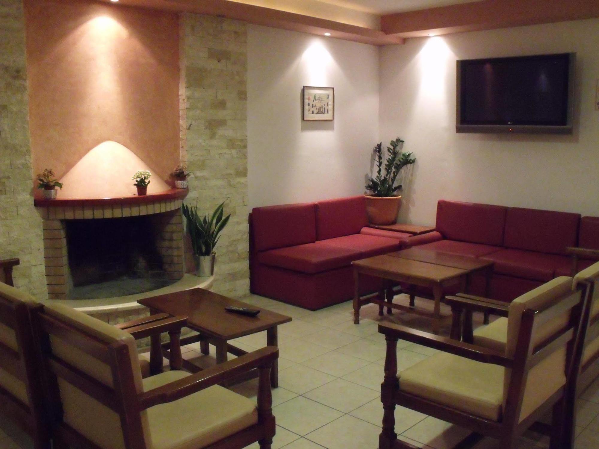 Haris Apartments Hersonissos  Exterior photo